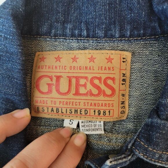 Guess Womens Size Small Blue Denim Vintage Authentic Trucker Button Jacket - Picture 7 of 10
